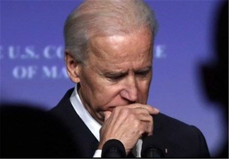 Biden Voices Support for Ukraine, Denounces Russia&apos;s Putin