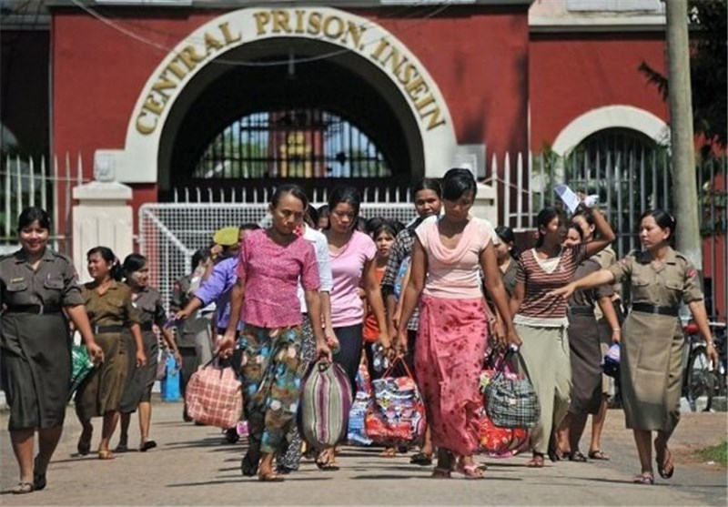 Myanmar Pardons More than 3,000 Prisoners