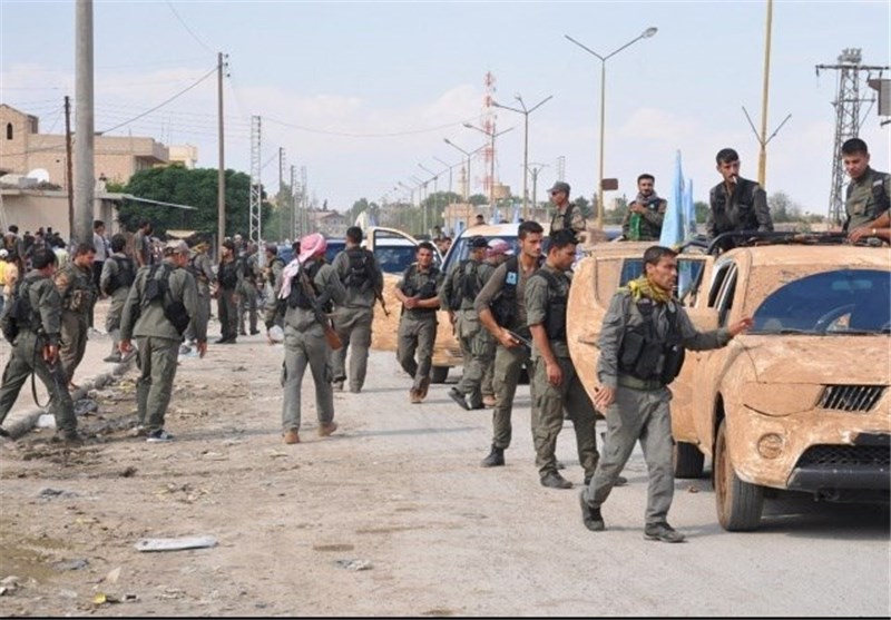 درگیری جنگجویان کُرد با تروریست‌های داعش در جنوب «کوبانی»
