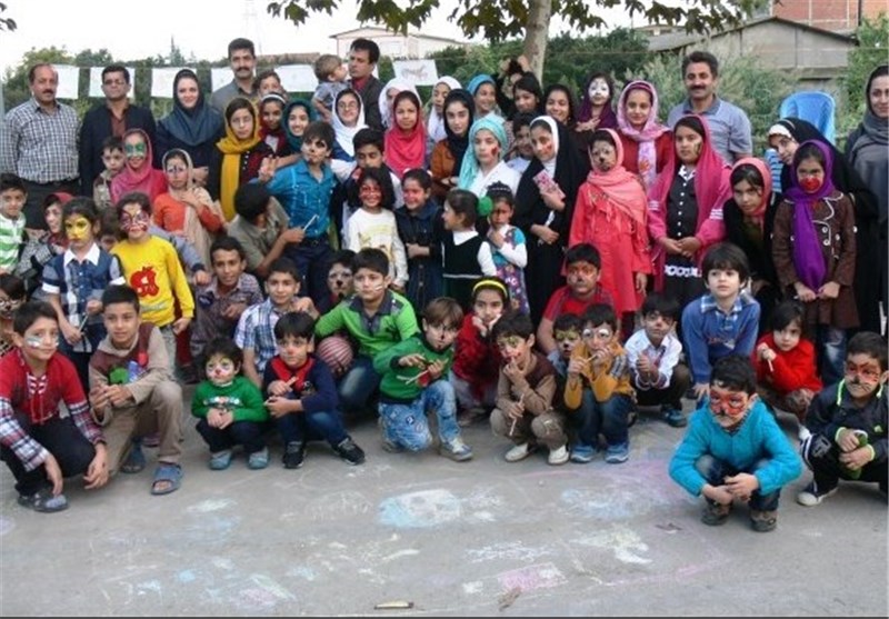 برگزاری جشن روز جهانی کودک در شهرهای مرکزی مازندران
