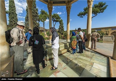 Iran’s Beauties in Photos: Tomb of Hafez