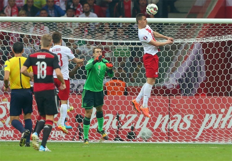 آلمان در خانه لهستان تن به شکست داد