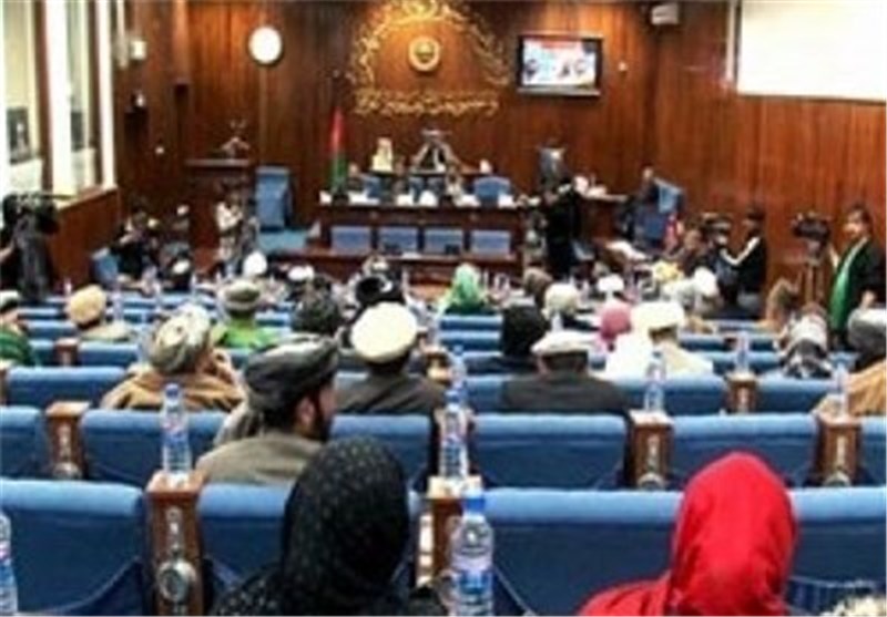 سناتورهای افغان مجلس سنا را تحریم کردند