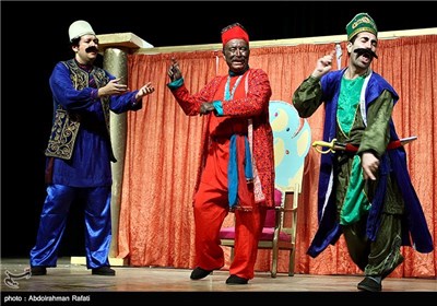 بیست و یکمین جشنواره تئاتر کودک و نوجوان - همدان