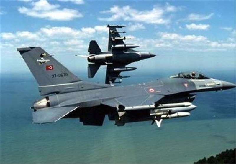 عملیات جنگنده‌های ترکیه در شمال عراق/ 14 عضو پ ک ک کشته شدند