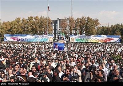 Funeral Held for Victims of Crashed Iranian Police Plane