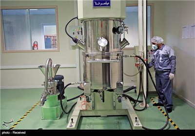 Iran’s First Lithium Battery Factory Enters Service