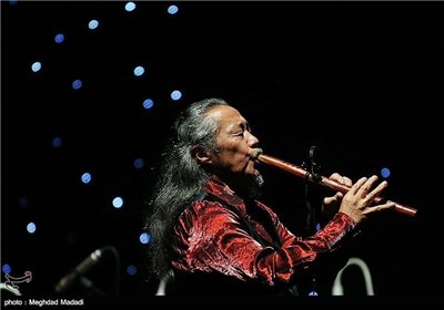 Kitaro Gives Concert in Tehran