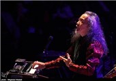 Kitaro Gives Concert in Tehran