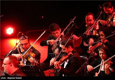 Kitaro Gives Concert in Tehran