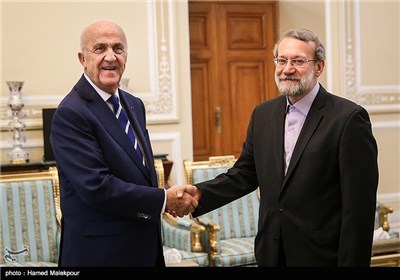 Lebanese DM Meets High-Ranking Iranian Officials 