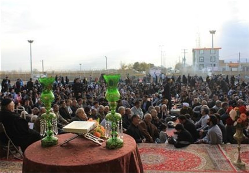 آئین سنتی سیاه‌پوشان در مشهد میقان اراک برگزار می‌شود