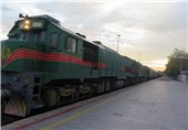 ورود سومین قطار حامل گردشگران اروپایی به زنجان+ تصاویر