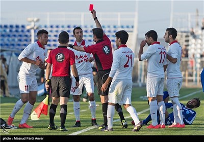 دیدار تیم های فوتبال گسترش فولاد تبریز و پدیده مشهد