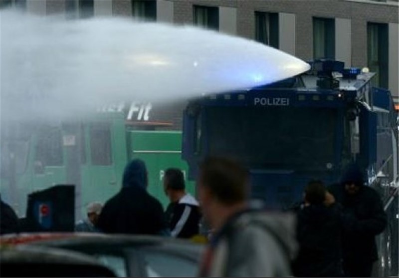 درگیری پلیس آلمان با معترضان به سلفی‌ گری