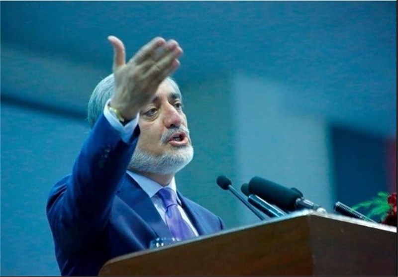 عبدالله درباره تعیین کابینه دولت افغانستان تنها با اشرف غنی رایزنی می‌کند