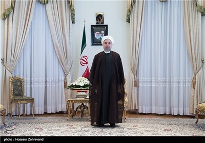 4 New Ambassadors Submit Credentials to Iranian President