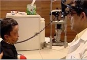 معاینه چشم‌ کوچکترین مرد دنیا توسط هاشمی/نوبت دندانپزشکی بعد از 5 سال