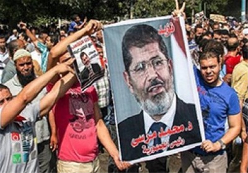 تظاهرات‌کنندگان مصری: اقدام دولت در ایجاد منطقه حائل در رفح&quot;کودتای نظامی&quot; است