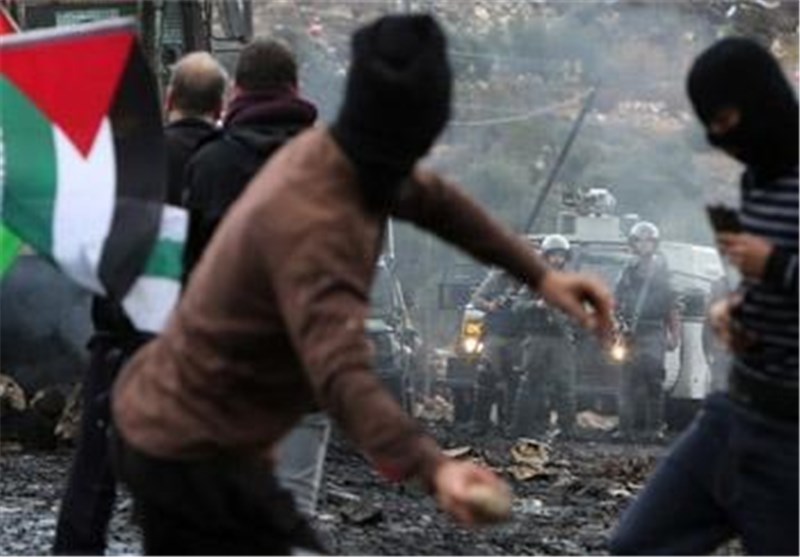 درگیری بین نظامیان صهیونیست و فلسطینی‌ها در گذرگاه قلندیا