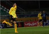 Sepahan Moves to IPL Second Place