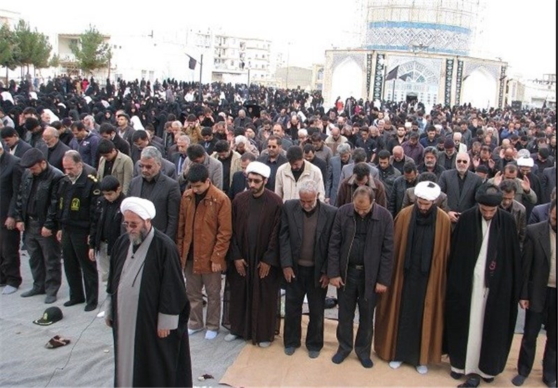 نماز ظهر عاشورا در میدان امام خمینی(ره) همدان برگزار می‌شود