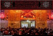 اقامة مراسم العزاء فی حرم الامام الحسین (ع) فی کربلاء المقدسة