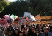 مراسم روز ملی مبارزه با استکبار در تهران و سراسر کشور آغاز شد