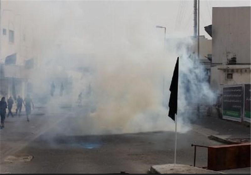 نیروهای امنیتی بحرین مراسم عزاداری امام حسین را سرکوب کردند + تصاویر
