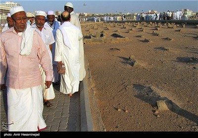 قبرستان بقیع و مزار مطهر امام سجاد(ع) - مدینه