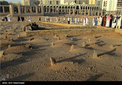 قبرستان بقیع و مزار مطهر امام سجاد(ع) - مدینه