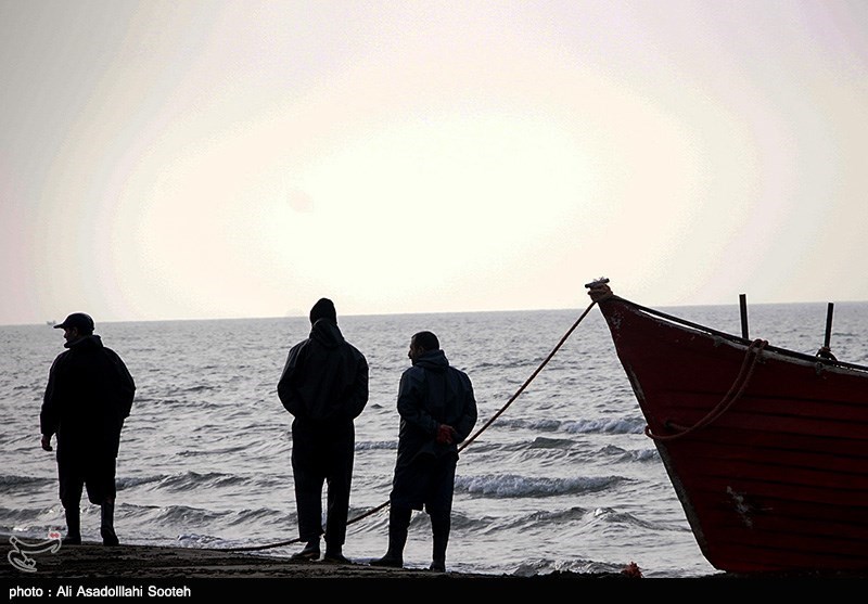 خوزستان| متخلفان صید غیرمجاز ماهی با الکتروشوکر در شوشتر دستگیر شدند