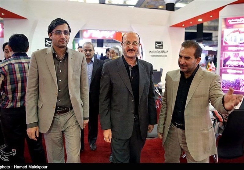 استاندار کردستان از غرفه خبرگزاری تسنیم بازدید کرد
