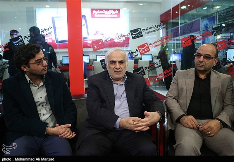 استاندار مازندران از غرفه خبرگزاری تسنیم بازدید کرد