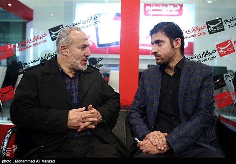 رهبری امام خمینی(ره) باعث شد انقلاب ایران به سرنوشت انقلاب‌های عربی دچار نشود