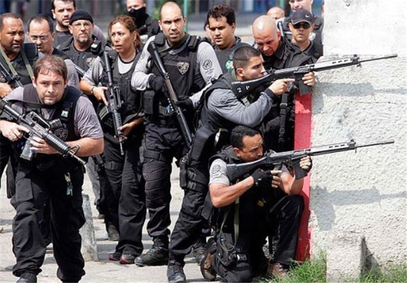 درگیری پلیس با معلمان برزیلی بیش از 200 زخمی برجا گذاشت