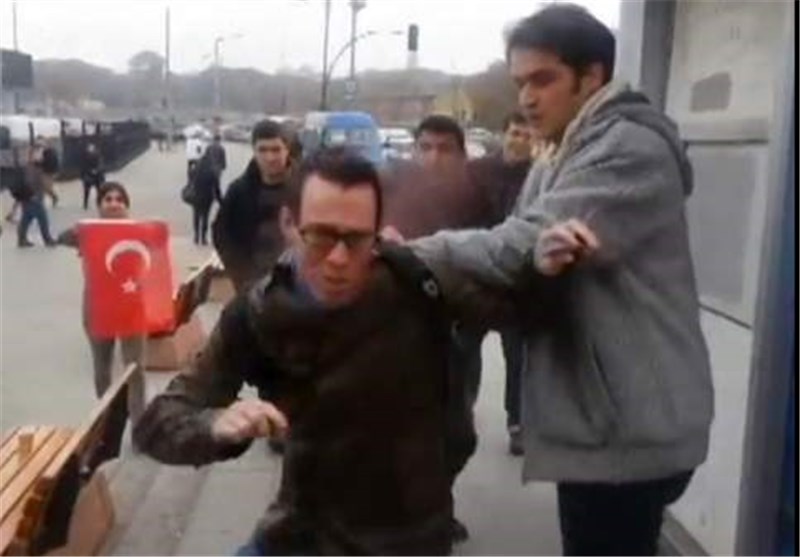 اعتراض مردم ترکیه به حضور نیروهای آمریکایی/ «یانکی به خانه‌ات برگرد»