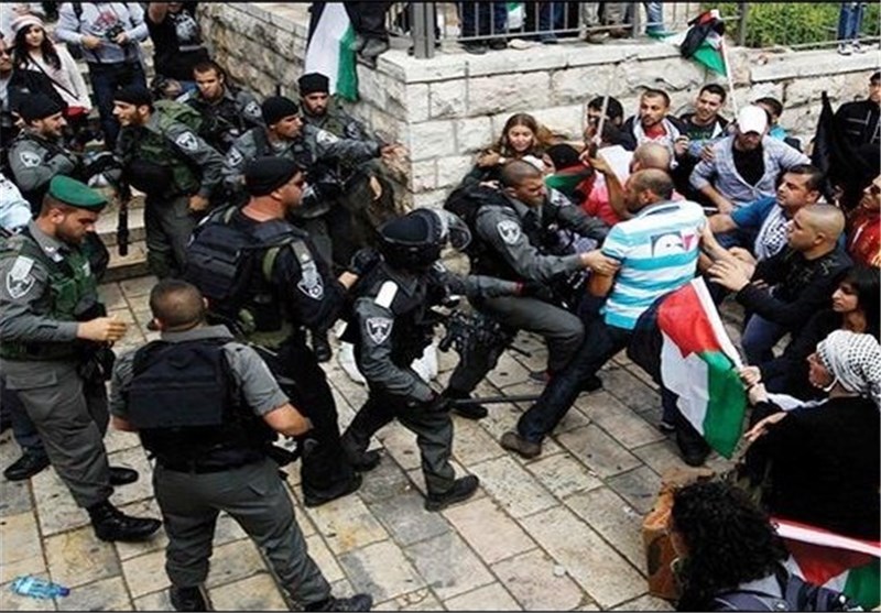 شهرک‌نشینان اسرائیلی یک فلسطینی را با سلاح سرد مجروح کردند