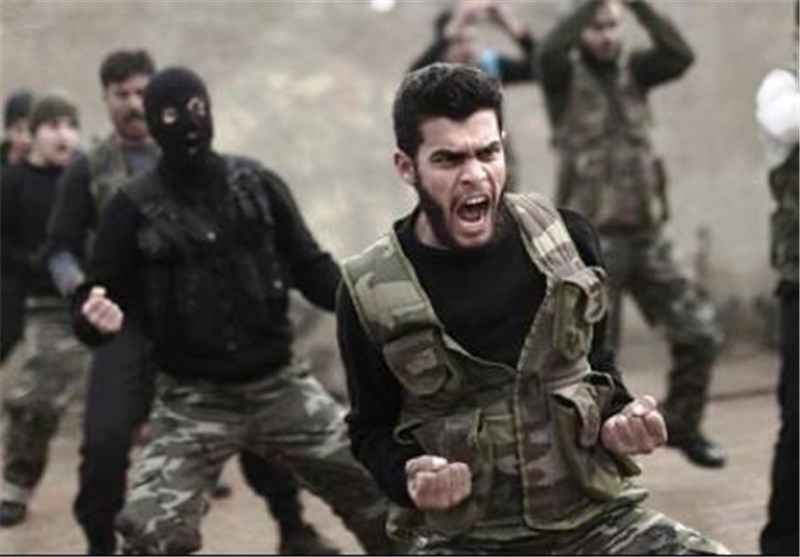 شلاق داعشی ها بر بدن نوجوان شجاع