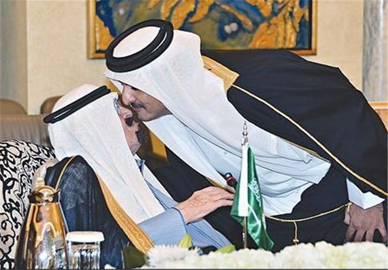 نشست فوق العاده شورای همکاری در غیاب عمان/ توافق برای بازگشت سفرا به قطر