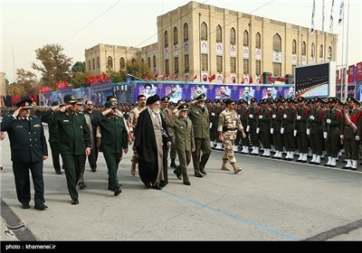 Supreme Leader Attends Graduation Ceremony of Army Cadets