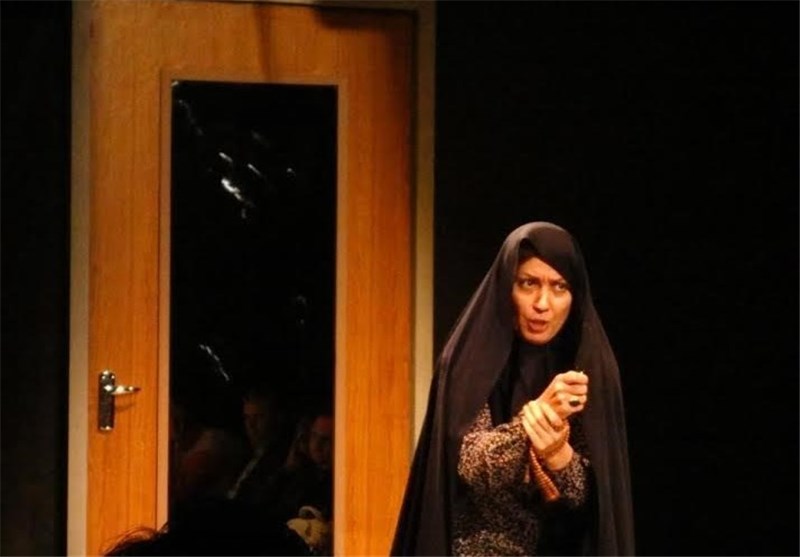 تئاتر آستانه اصفهان به مدت 2 ماه به روی صحنه می‌رود