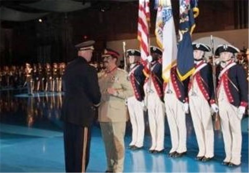 رئیس ستاد ارتش پاکستان مدال «لژیون» افتخار ارتش آمریکا را بدست آورد