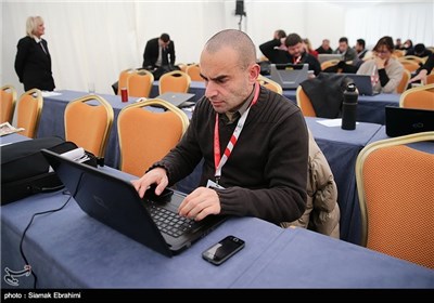 فعالیت خبرنگاران در سومین روز مذاکرات ایران و کشورهای 1+5 - وین
