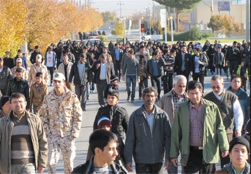 همایش پیاده‌روی عمومی مردم و خانواده‌های شهدا در زنجان برگزار می‌شود