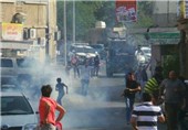 سرکوب تظاهرات گسترده مردمی علیه انتخابات فرمایشی پارلمانی بحرین + تصاویر و فیلم