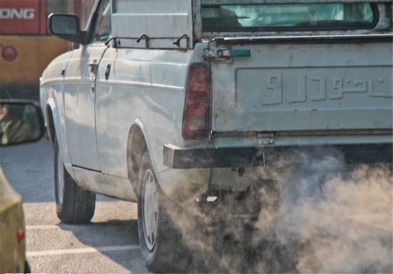 توپ آلایندگی خودروها در زمین وزارت نفت/ بنزین یورو4 وارداتی منگنز دارد