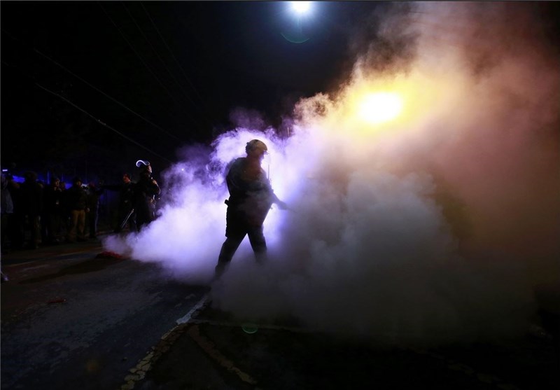 Pepper Spray, Arrests as Ferguson Protesters Storm St. Louis City Hall