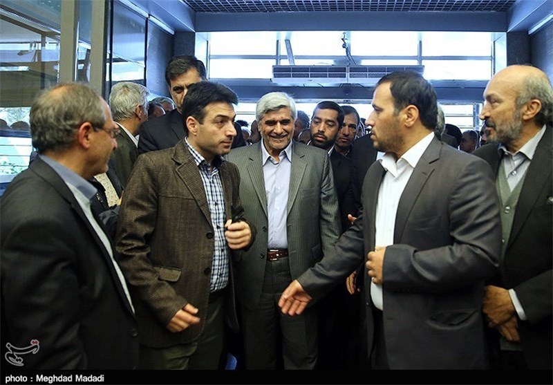 وزیر علوم به جمع راهپیمایان 22 بهمن پیوست