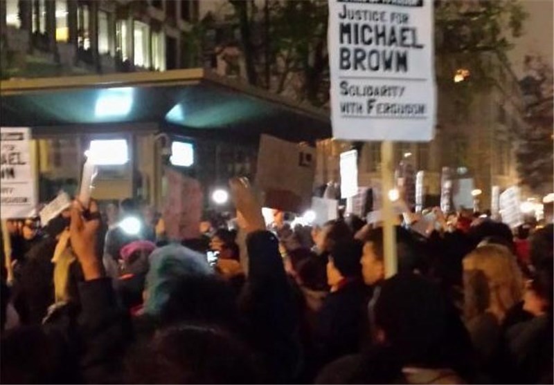 15 Arrested at Demonstration in Ferguson